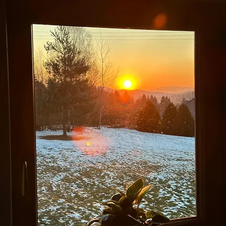 Piechowka - Goralski Dom Z Bala Z Goraca Balia I Widokiem Na Gory * Pewel Wielka