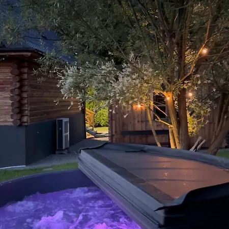 Piechowka - Goralski Dom Z Bala Z Goraca Balia I Widokiem Na Gory Holiday home